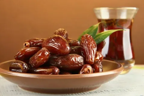 تصویر 2 از قیمت خرید خرما خاصویی مشکین + فروش ویژه